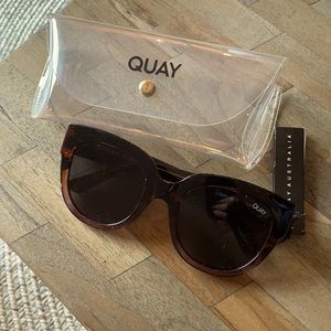 NWT QUAY Australia “Limelight” Sunglasses